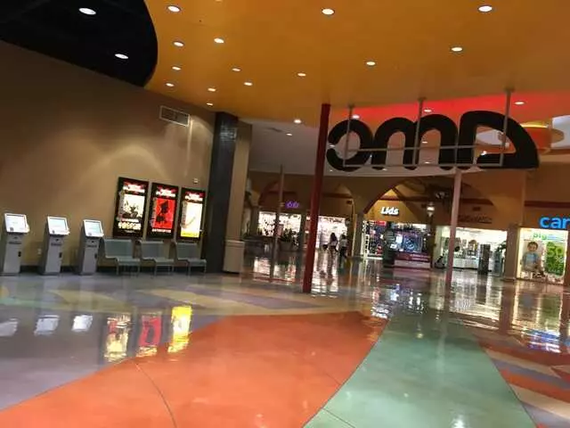 AMC Loews Foothills 15