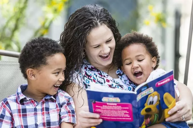 Literacy Connects
