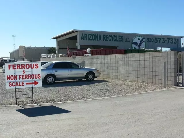 Arizona Recycles