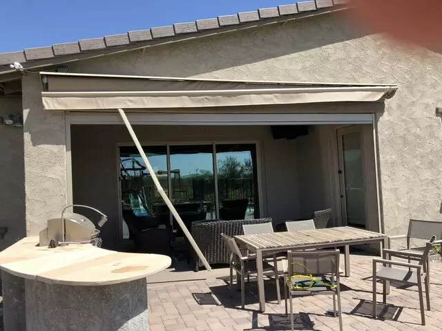 Sun Control Retractable Shades
