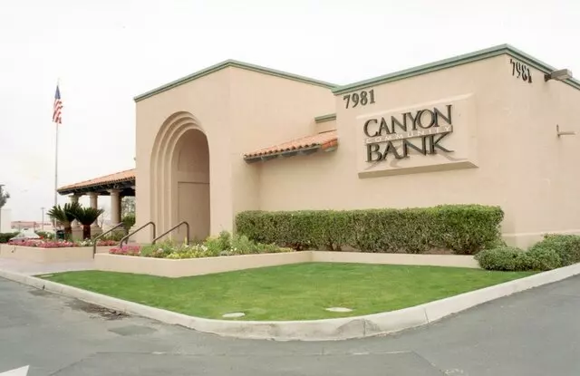 Canyon Community Bank