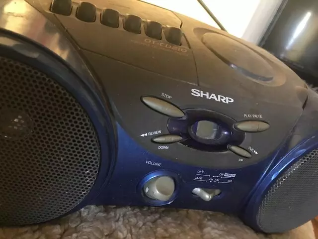 Kvoi Am 1030
