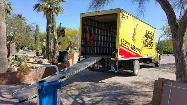 Astro Movers