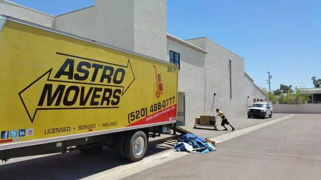 Astro Movers