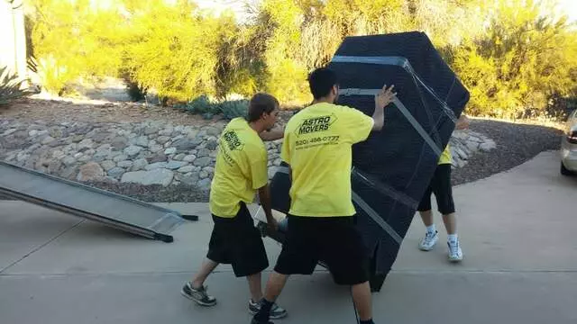 Astro Movers