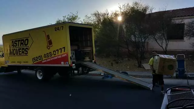 Astro Movers
