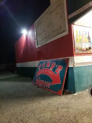 Tony's Liquors