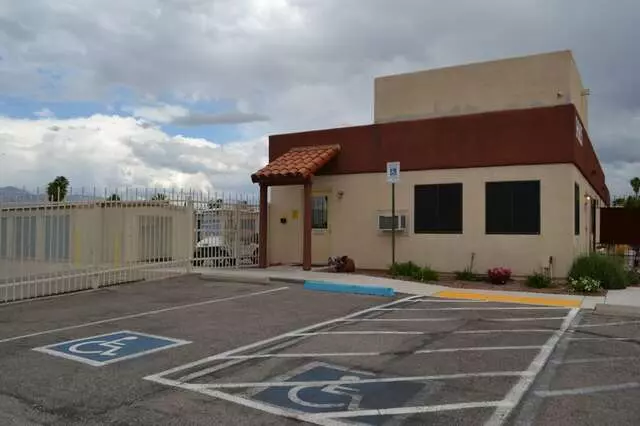 A Family Discount Storage
